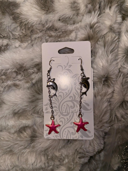 Y2K Ocean Earrings – Dolphin and Starfish Dangles in Silver & Hot Pink